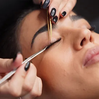 Formation extensions cils - debutante